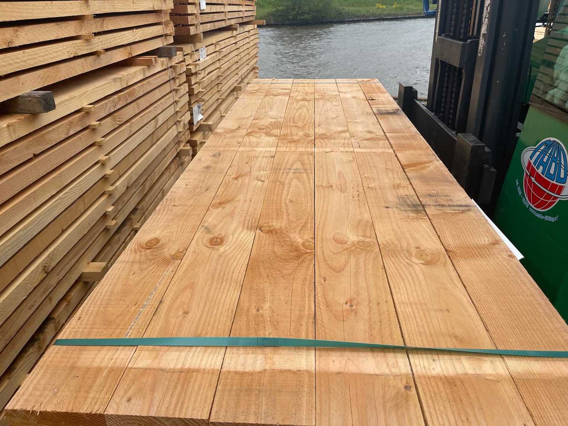 Ca. 22x Douglas Balken Fijnbezaagd, 75x175mm, lengte 300cm